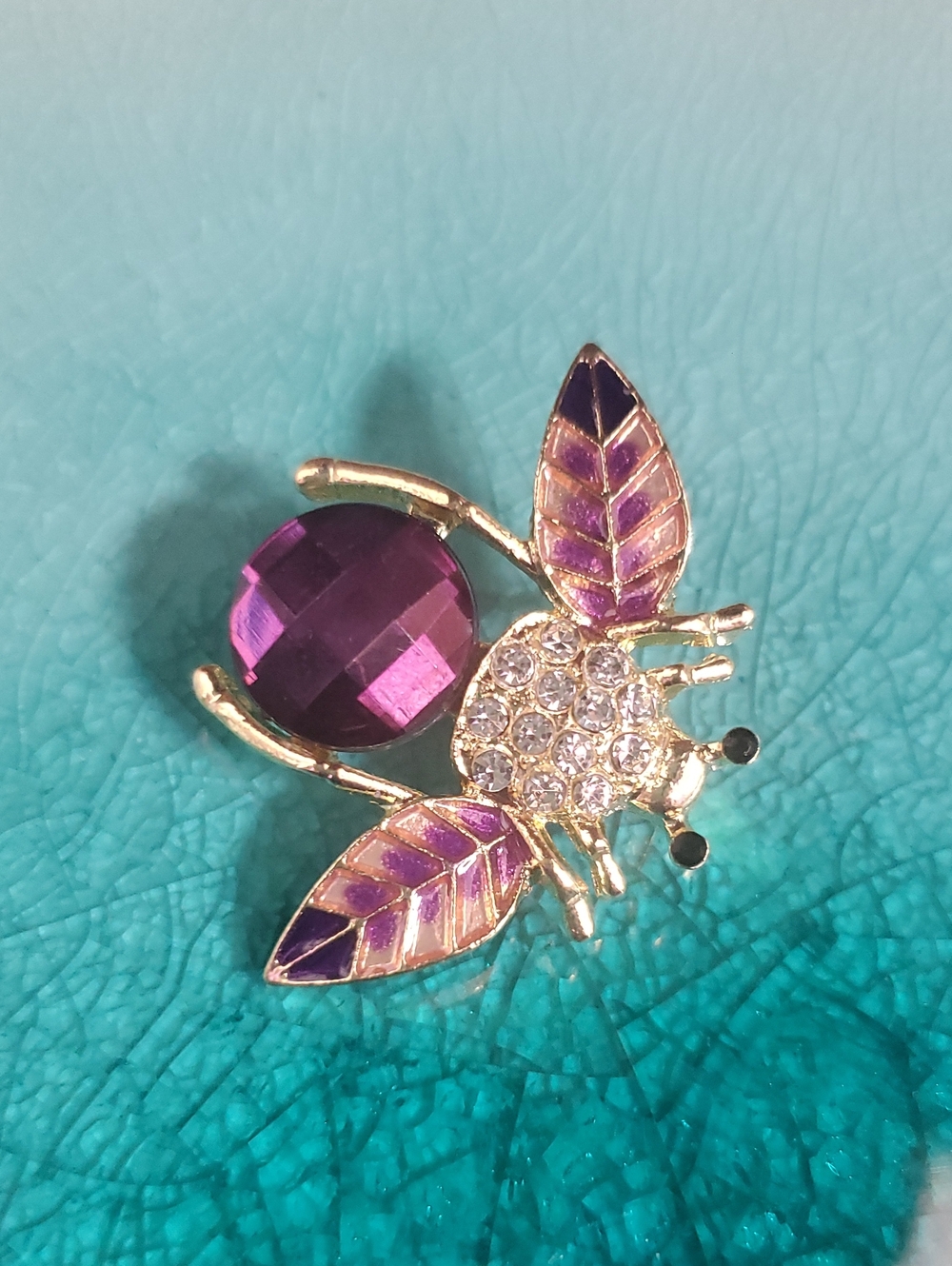 Gold-Tone Purple Bee Brooch with Crystal Accents D